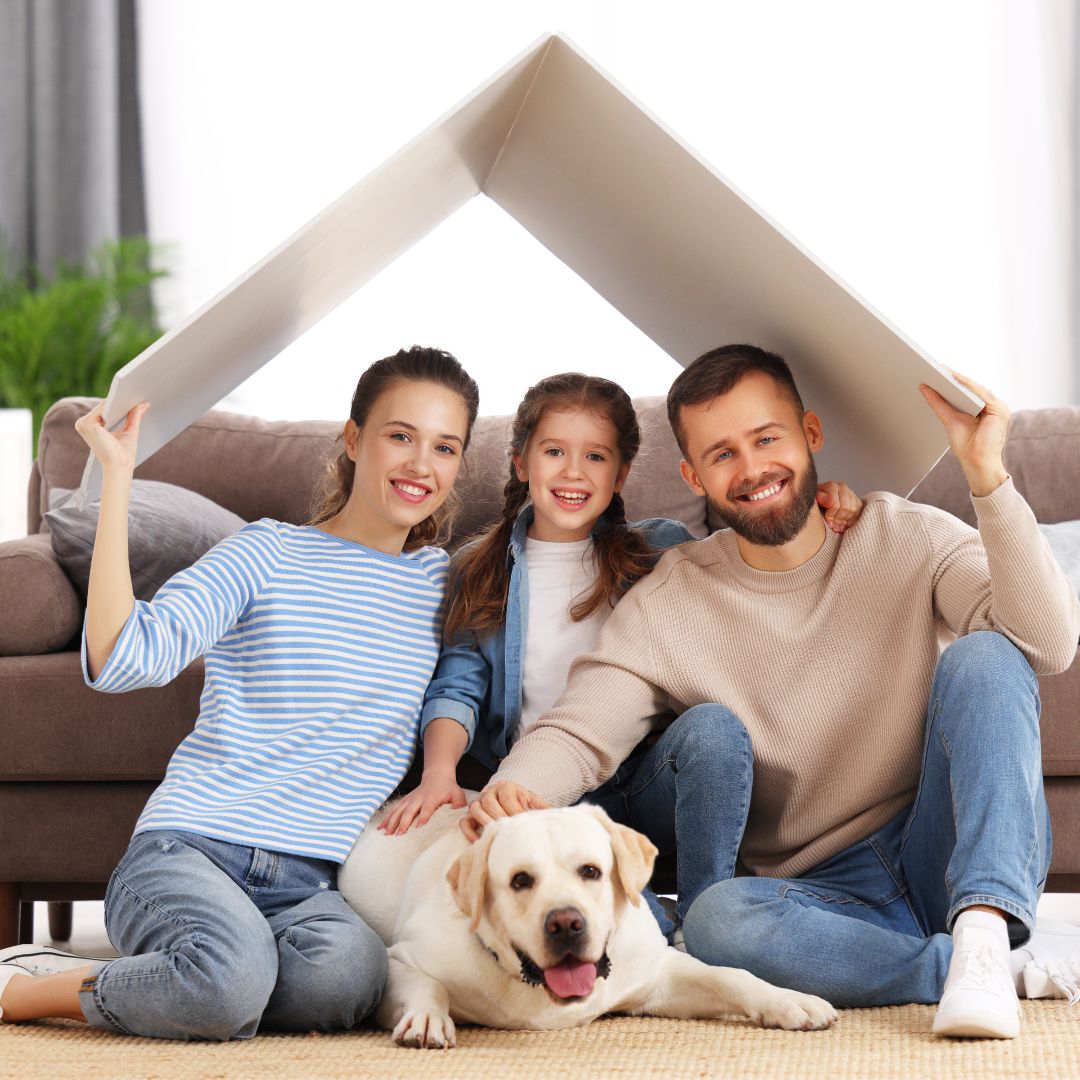 Family under "roof" prop